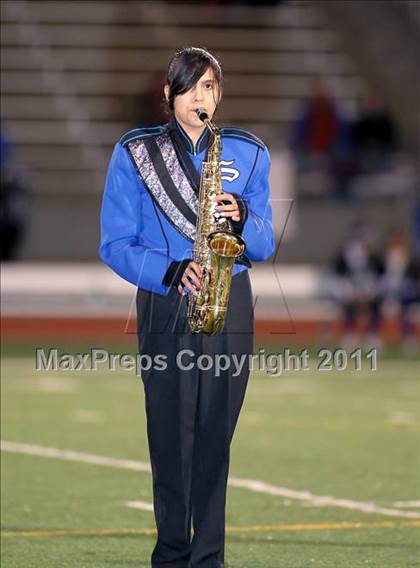 Thumbnail 2 in Lincoln vs. Seagoville (4A Division 2 Region 2 Bi-District) photogallery.