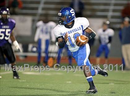 Thumbnail 2 in Lincoln vs. Seagoville (4A Division 2 Region 2 Bi-District) photogallery.