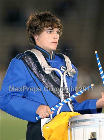 Thumbnail 1 in Lincoln vs. Seagoville (4A Division 2 Region 2 Bi-District) photogallery.