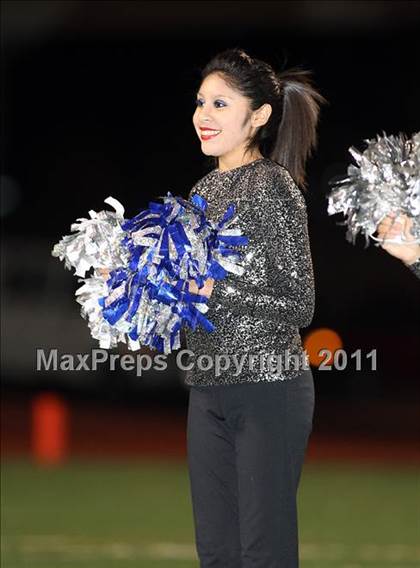 Thumbnail 3 in Lincoln vs. Seagoville (4A Division 2 Region 2 Bi-District) photogallery.