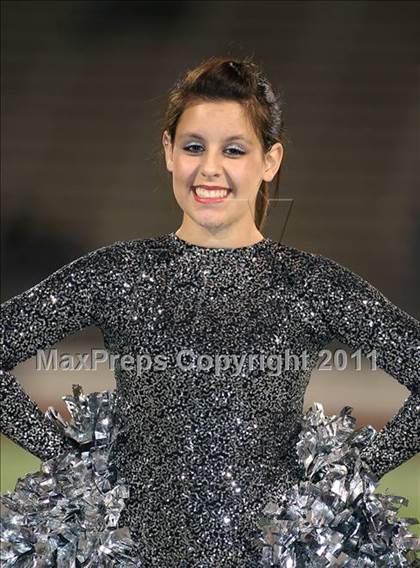 Thumbnail 1 in Lincoln vs. Seagoville (4A Division 2 Region 2 Bi-District) photogallery.
