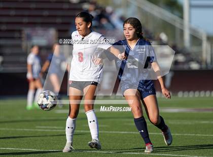 Thumbnail 3 in Wylie East vs. Tyler Legacy (UIL 6A D2 Bi-District Playoff) photogallery.