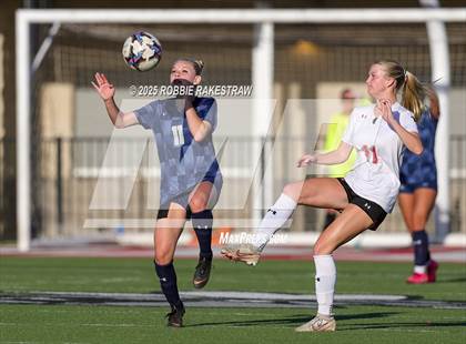 Thumbnail 1 in Wylie East vs. Tyler Legacy (UIL 6A D2 Bi-District Playoff) photogallery.