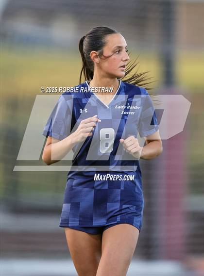 Thumbnail 2 in Wylie East vs. Tyler Legacy (UIL 6A D2 Bi-District Playoff) photogallery.