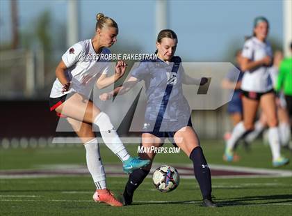 Thumbnail 3 in Wylie East vs. Tyler Legacy (UIL 6A D2 Bi-District Playoff) photogallery.