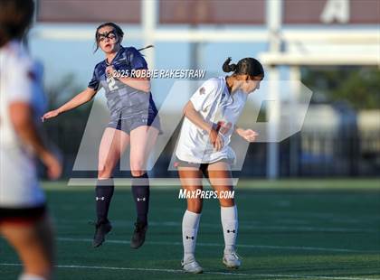 Thumbnail 1 in Wylie East vs. Tyler Legacy (UIL 6A D2 Bi-District Playoff) photogallery.
