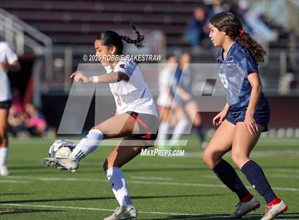 Thumbnail 1 in Wylie East vs. Tyler Legacy (UIL 6A D2 Bi-District Playoff) photogallery.