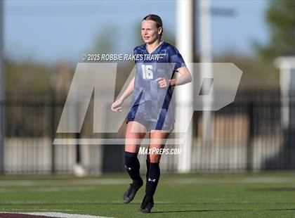 Thumbnail 3 in Wylie East vs. Tyler Legacy (UIL 6A D2 Bi-District Playoff) photogallery.