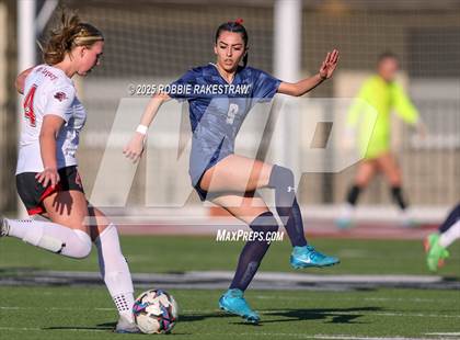 Thumbnail 2 in Wylie East vs. Tyler Legacy (UIL 6A D2 Bi-District Playoff) photogallery.