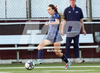 Thumbnail 1 in Wylie East vs. Tyler Legacy (UIL 6A D2 Bi-District Playoff) photogallery.