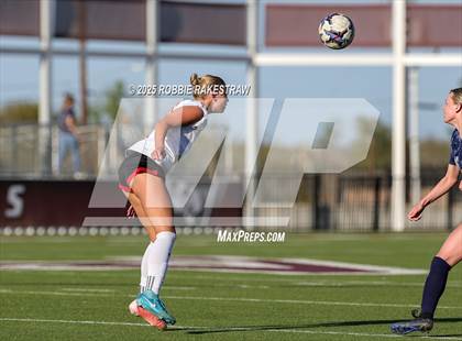 Thumbnail 1 in Wylie East vs. Tyler Legacy (UIL 6A D2 Bi-District Playoff) photogallery.