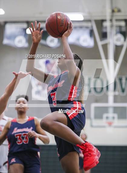 Thumbnail 2 in San Joaquin Memorial vs. Paso Robles (H.I.T Hoover High School) photogallery.
