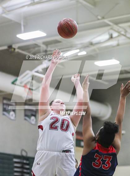 Thumbnail 1 in San Joaquin Memorial vs. Paso Robles (H.I.T Hoover High School) photogallery.