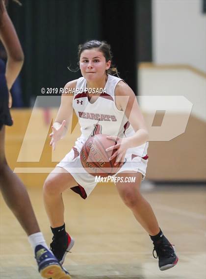 Thumbnail 2 in San Joaquin Memorial vs. Paso Robles (H.I.T Hoover High School) photogallery.