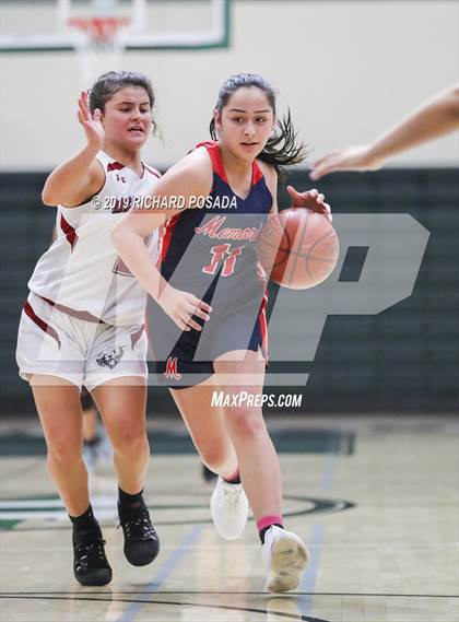 Thumbnail 1 in San Joaquin Memorial vs. Paso Robles (H.I.T Hoover High School) photogallery.