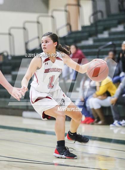 Thumbnail 2 in San Joaquin Memorial vs. Paso Robles (H.I.T Hoover High School) photogallery.