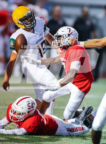 Thumbnail 3 in Harvard-Westlake vs Jefferson photogallery.