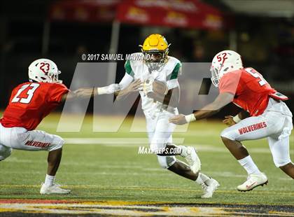 Thumbnail 3 in Harvard-Westlake vs Jefferson photogallery.