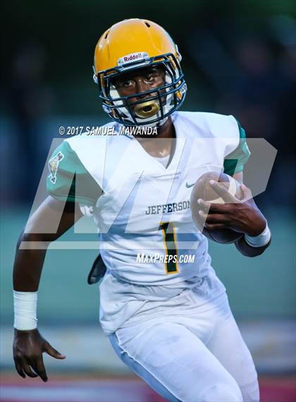 Thumbnail 3 in Harvard-Westlake vs Jefferson photogallery.