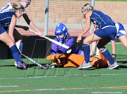 Thumbnail 2 in Cherry Creek vs Kent Denver photogallery.