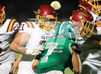 Thumbnail 3 in Roosevelt vs Eagle Rock photogallery.