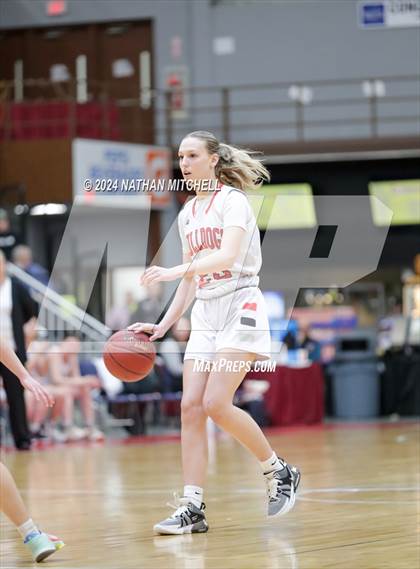 Thumbnail 1 in Richmond vs. Hall-Dale (MPA Class C Semifinal) photogallery.