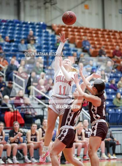 Thumbnail 1 in Richmond vs. Hall-Dale (MPA Class C Semifinal) photogallery.