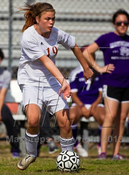 Thumbnail 1 in Alvin vs Morton Ranch (Pearland Shootout) photogallery.