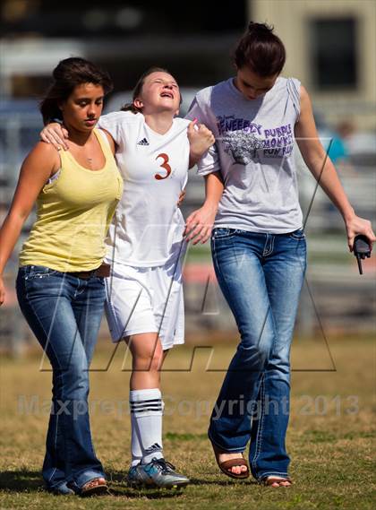 Thumbnail 1 in Alvin vs Morton Ranch (Pearland Shootout) photogallery.