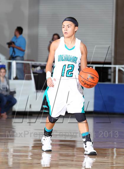 Thumbnail 3 in Sam Rayburn vs. Pasadena Memorial (McDonald's Texas Invitational) photogallery.