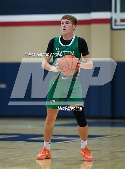 Thumbnail 3 in Tatum @ Ponder (Hardin-Jefferson Tournament) photogallery.