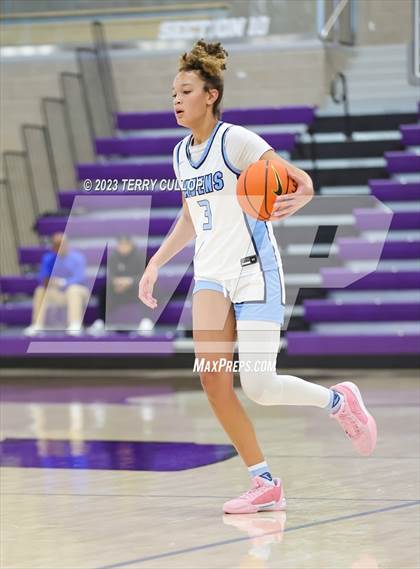 Thumbnail 3 in Riverdale Ridge vs. Liberty (Utah Holiday Hoopfest) photogallery.