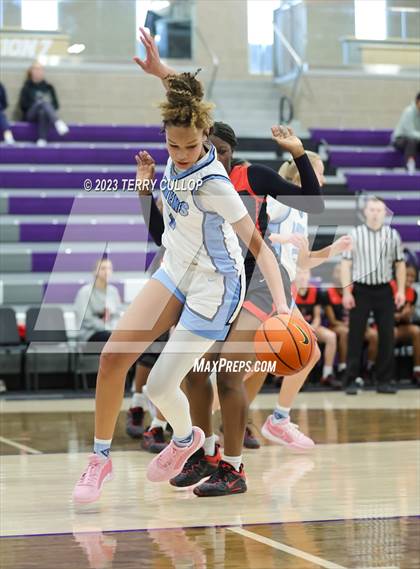 Thumbnail 2 in Riverdale Ridge vs. Liberty (Utah Holiday Hoopfest) photogallery.