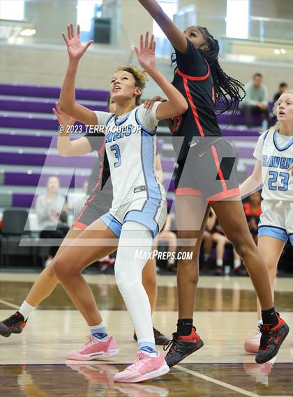 Thumbnail 1 in Riverdale Ridge vs. Liberty (Utah Holiday Hoopfest) photogallery.