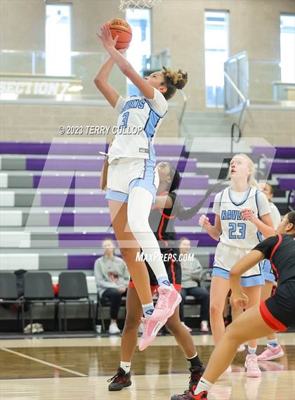 Thumbnail 3 in Riverdale Ridge vs. Liberty (Utah Holiday Hoopfest) photogallery.