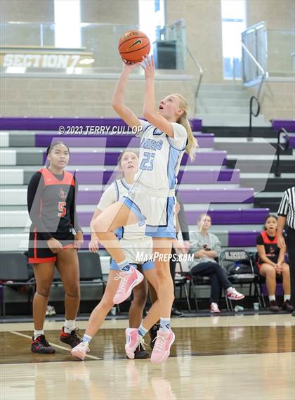 Thumbnail 1 in Riverdale Ridge vs. Liberty (Utah Holiday Hoopfest) photogallery.