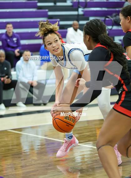 Thumbnail 2 in Riverdale Ridge vs. Liberty (Utah Holiday Hoopfest) photogallery.