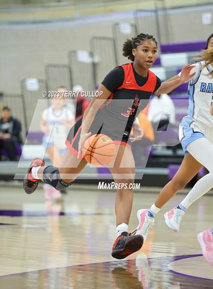 Thumbnail 3 in Riverdale Ridge vs. Liberty (Utah Holiday Hoopfest) photogallery.