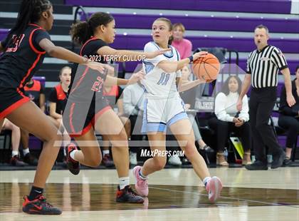 Thumbnail 2 in Riverdale Ridge vs. Liberty (Utah Holiday Hoopfest) photogallery.