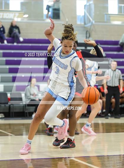 Thumbnail 3 in Riverdale Ridge vs. Liberty (Utah Holiday Hoopfest) photogallery.