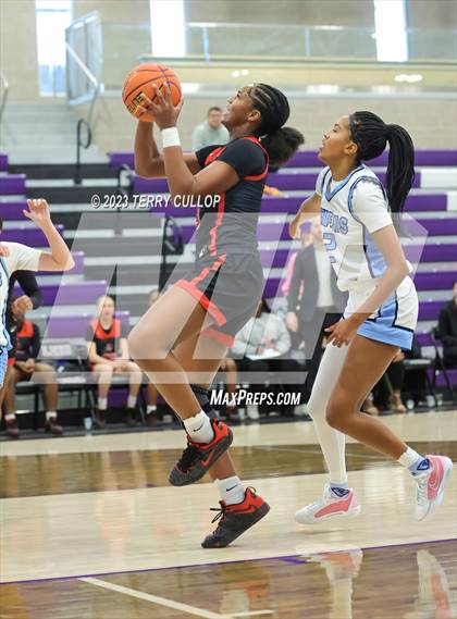 Thumbnail 3 in Riverdale Ridge vs. Liberty (Utah Holiday Hoopfest) photogallery.