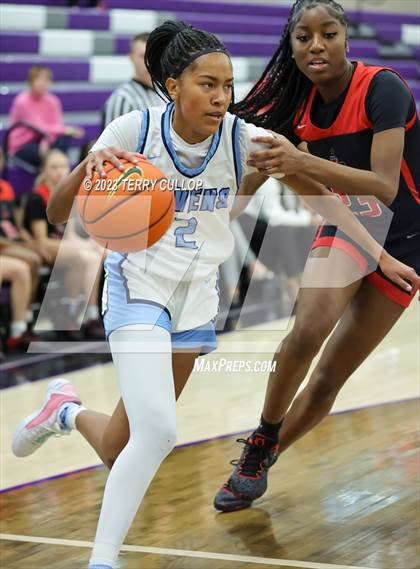 Thumbnail 3 in Riverdale Ridge vs. Liberty (Utah Holiday Hoopfest) photogallery.