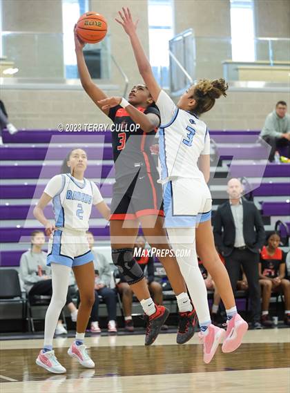 Thumbnail 3 in Riverdale Ridge vs. Liberty (Utah Holiday Hoopfest) photogallery.