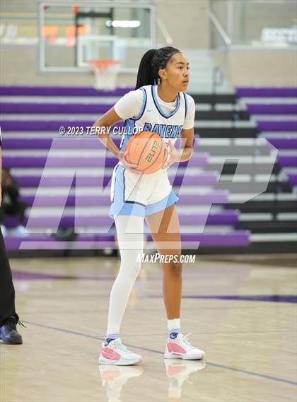 Thumbnail 3 in Riverdale Ridge vs. Liberty (Utah Holiday Hoopfest) photogallery.