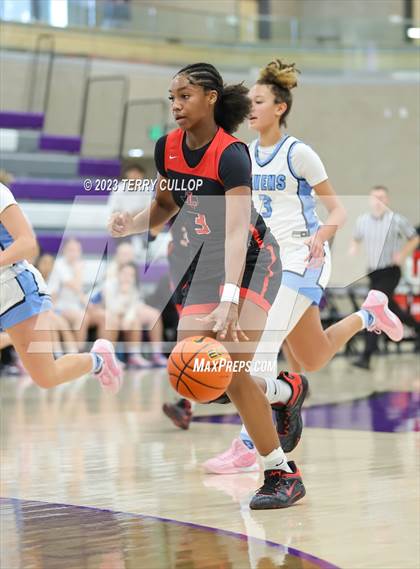 Thumbnail 2 in Riverdale Ridge vs. Liberty (Utah Holiday Hoopfest) photogallery.