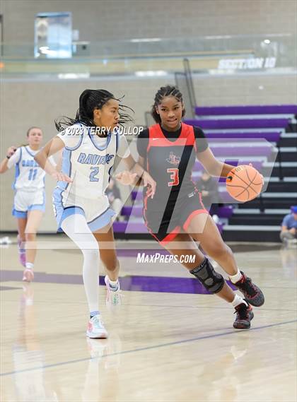 Thumbnail 3 in Riverdale Ridge vs. Liberty (Utah Holiday Hoopfest) photogallery.