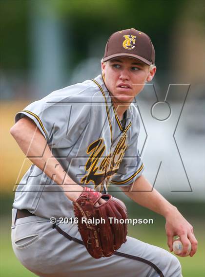 Thumbnail 3 in Yuba City vs. Tracy (Boras Classic) photogallery.