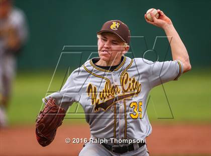Thumbnail 3 in Yuba City vs. Tracy (Boras Classic) photogallery.
