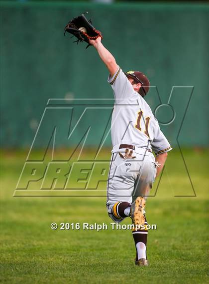 Thumbnail 3 in Yuba City vs. Tracy (Boras Classic) photogallery.