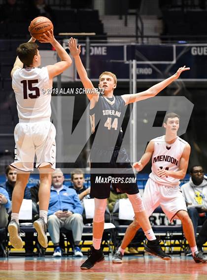 Thumbnail 3 in Pittsford-Mendon vs. Pittsford-Sutherland (Section 5 Class A Regional Qualifier) photogallery.